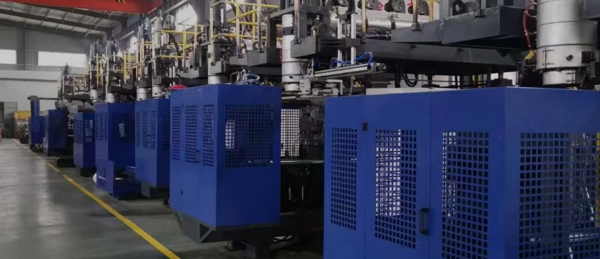 Akkumulearje BLOW MADING MASHE MACHINE MATRUBERT